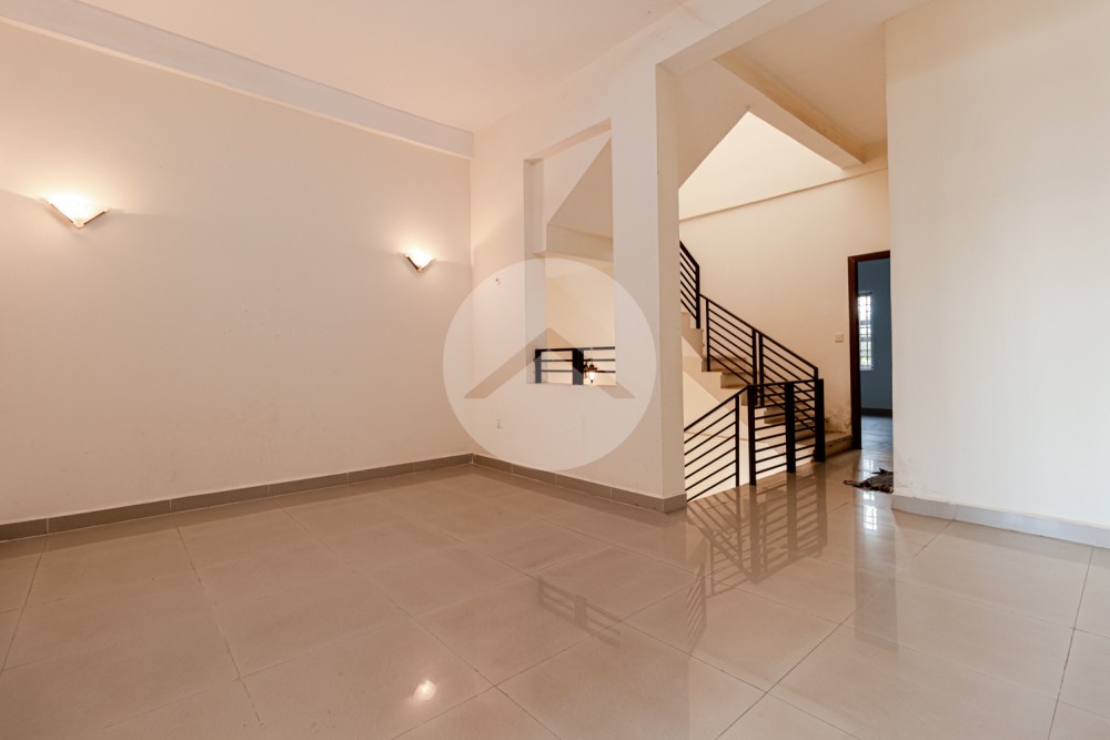 2 Bedroom House For Rent - Kandaek, Siem Reap - Image 10