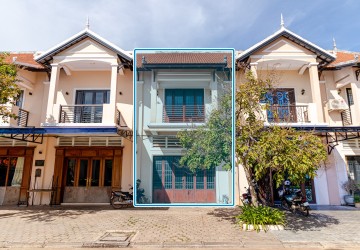 2 Bedroom House For Rent - Kandaek, Siem Reap thumbnail