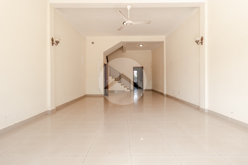 2 Bedroom House For Rent - Kandaek, Siem Reap - Image 3