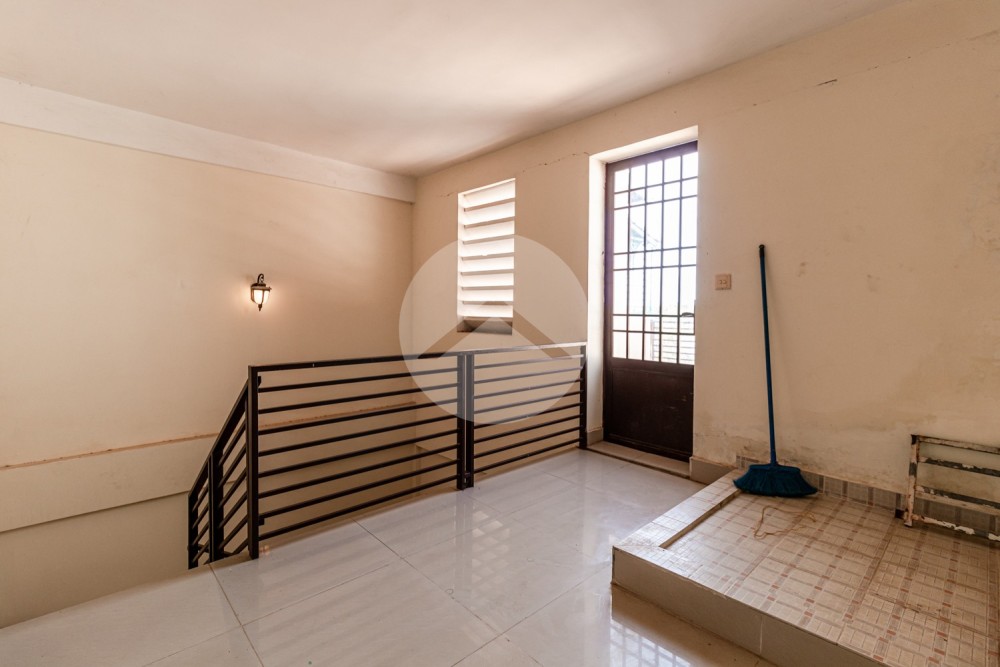 2 Bedroom House For Rent - Kandaek, Siem Reap - Image 19
