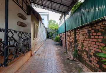 928 Sqm Commercial Land For Sale - Sala Kamreuk, Siem Reap thumbnail