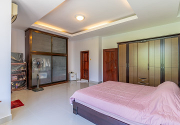 4 Bedroom TwinVilla For Sale - Borey Peng Huoth The Star Platinum, Nirot, Phnom Penh thumbnail
