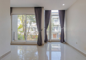 2 Bedroom House For Sale - Svay Dangkum, Siem Reap thumbnail