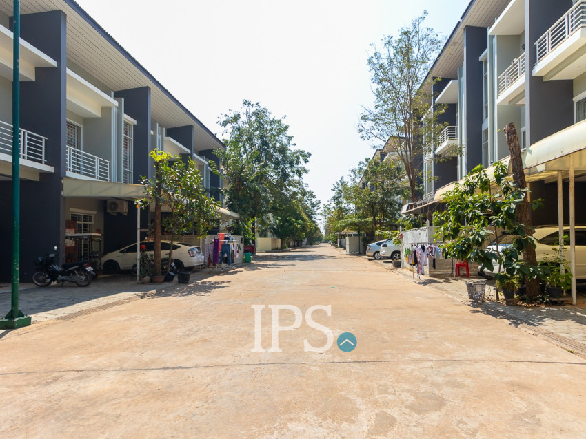 ផ្ទះ ២​ បន្ទប់គេង សម្រាប់លក់ - សង្កាត់ស្វាយដង្គំ, ក្រុងសៀមរាប
