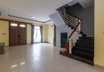 2 Bedroom House For Sale - Svay Dangkum, Siem Reap thumbnail