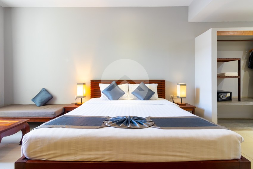 12 Bedroom Hotel Business For Sale - Sala Kamreuk, Siem Reap
