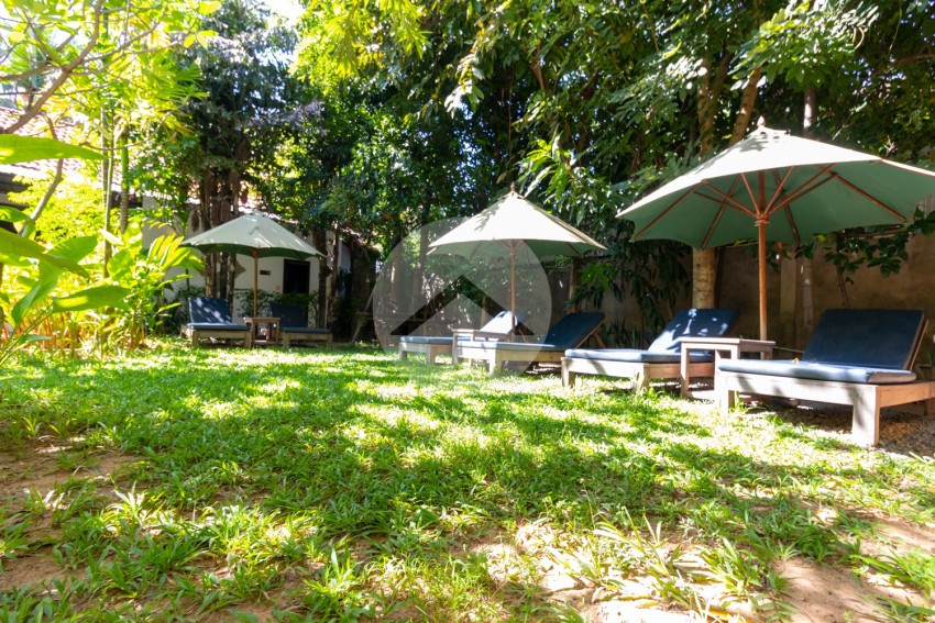 12 Bedroom Hotel Business For Sale - Sala Kamreuk, Siem Reap