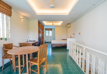 Renovated Duplex 2 Bedroom For Rent - Chey Chumnas, Phnom Penh thumbnail