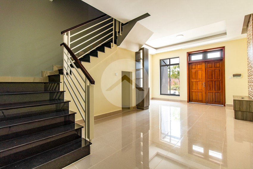 2 Bedroom House For Rent - Svay Dangkum, Siem Reap