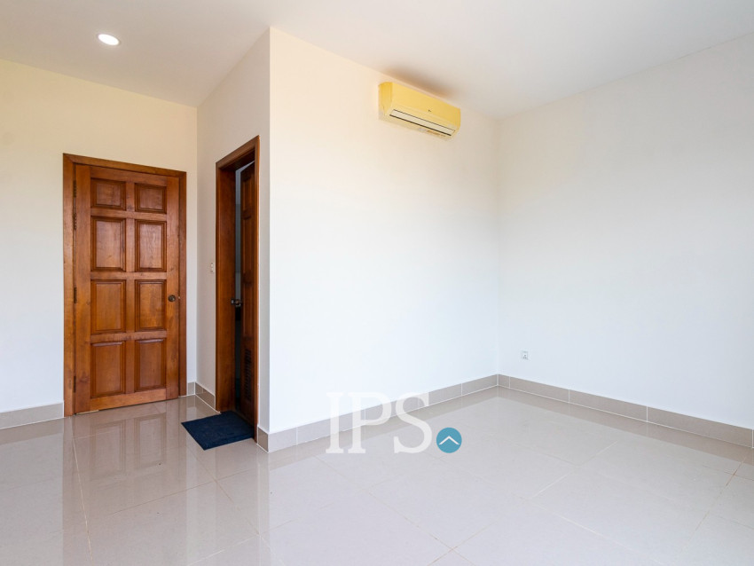2 Bedroom House For Rent - Svay Dangkum, Siem Reap