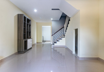 2 Bedroom House For Rent - Svay Dangkum, Siem Reap thumbnail