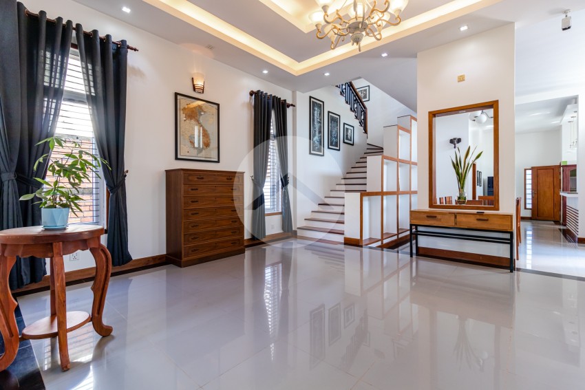 4 Bedroom Villa  For Rent - Sala Kamreuk, Siem Reap