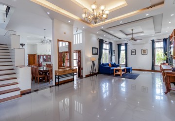 4 Bedroom Villa  For Rent - Sala Kamreuk, Siem Reap thumbnail