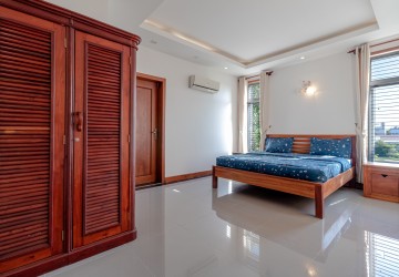 4 Bedroom Villa  For Rent - Sala Kamreuk, Siem Reap thumbnail