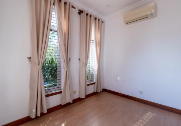 4 Bedroom Villa  For Rent - Sala Kamreuk, Siem Reap thumbnail