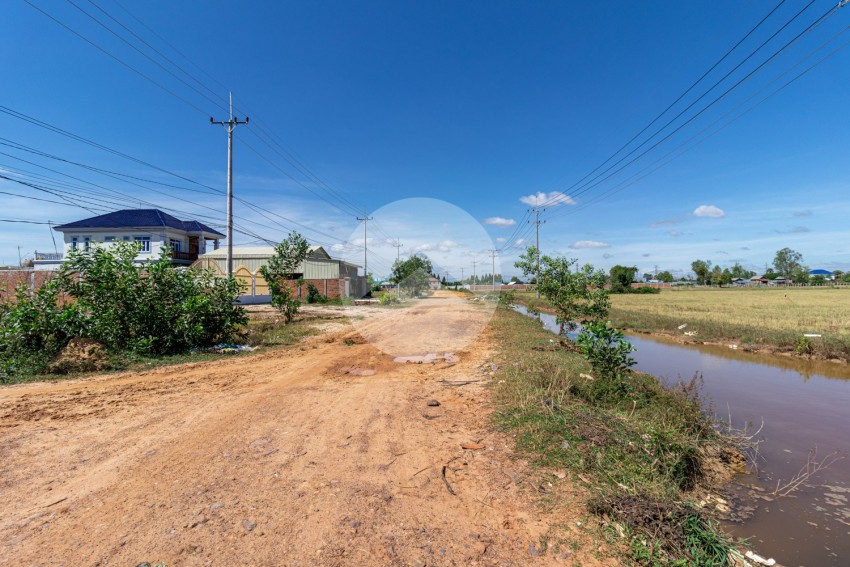 5527 Sqm Residential Land For Sale - Kan Daek, Siem Reap