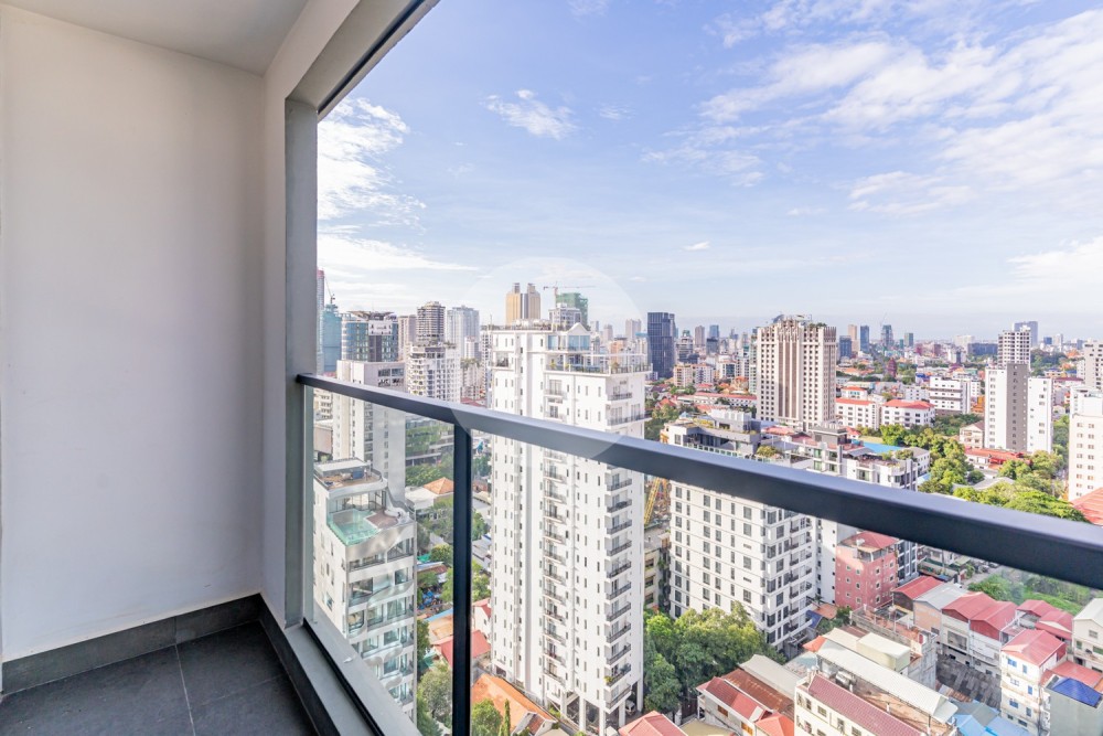 31 Sqm Studio  Condo For Rent - The Penthouse, Tonle Bassac, Phnom Penh - Image 10