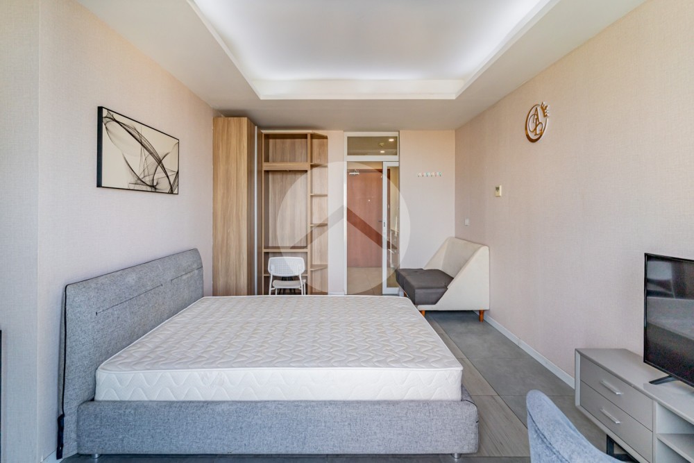 31 Sqm Studio  Condo For Rent - The Penthouse, Tonle Bassac, Phnom Penh - Image 3