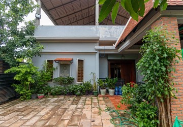 2 Bedroom House For Rent - Sangkat Siem Reap, Siem Reap thumbnail