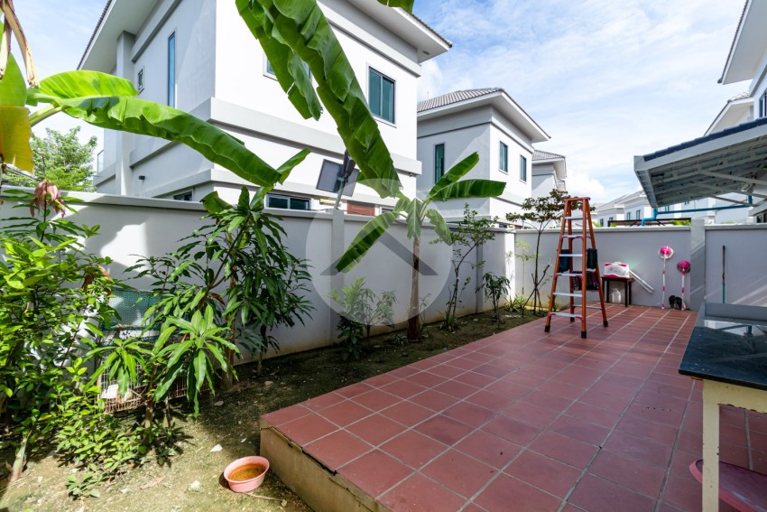 3 Bedroom Villa For Rent - Kandaek, Siem Reap