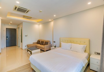 40 Sqm Studio For Rent - Tonle Bassac, Phnom Penh thumbnail