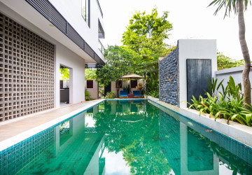 7 Bedroom Boutique Hotel  For Rent - Svay Dangkum, Siem Reap thumbnail