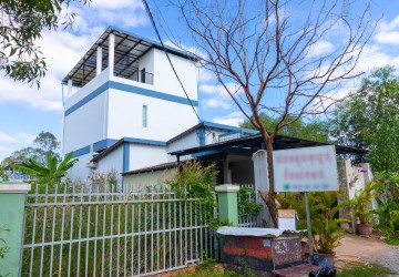 4 Bedroom House For Sale - Svay Dangkum , Siem Reap thumbnail