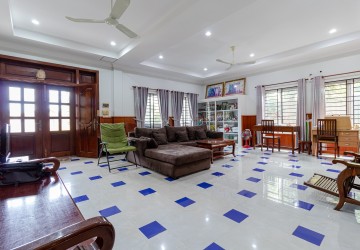 8 Units Apartment For Sale  - Wat Bo, Sala Kamreuk, Siem Reap thumbnail