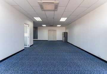 110 Sqm Office Space For Rent - BKK1, Phnom Penh thumbnail