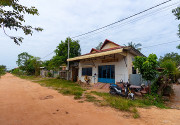 3 Bedroom House For Sale - Svay Dangkum, Siem Reap thumbnail