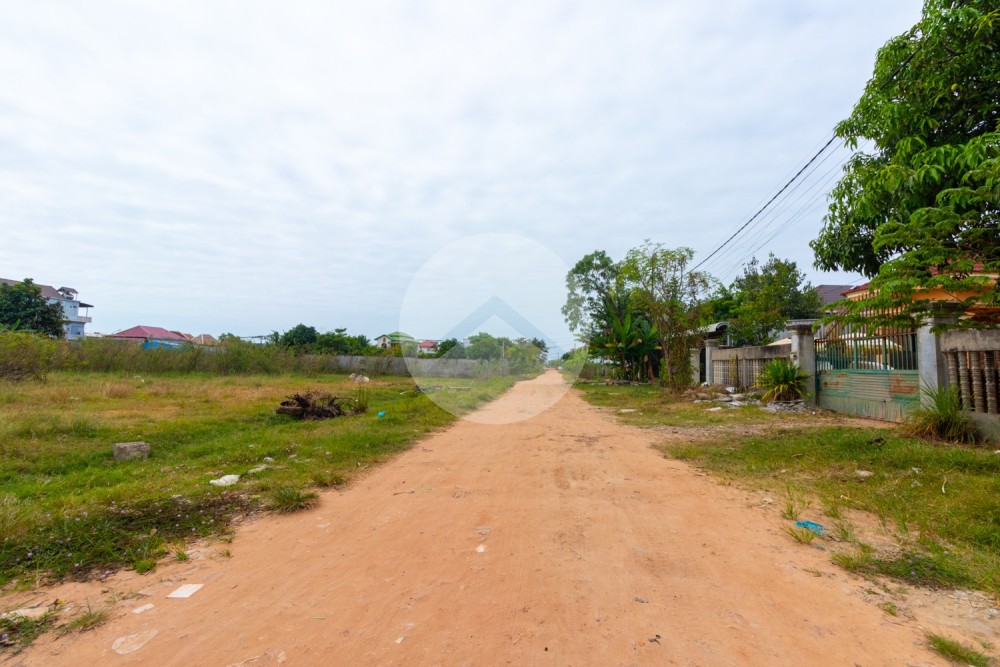 3 Bedroom House For Sale - Svay Dangkum, Siem Reap - Image 10