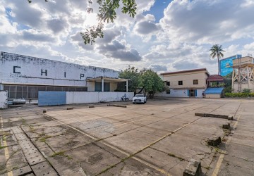 4,845 Sqm Warehouse For Rent - Toul Kork, Phnom Penh thumbnail