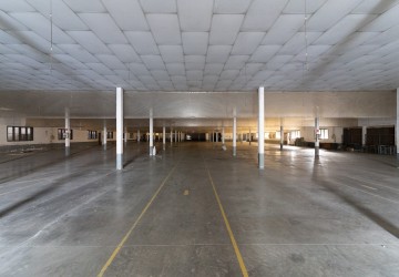 4,845 Sqm Warehouse For Rent - Toul Kork, Phnom Penh thumbnail