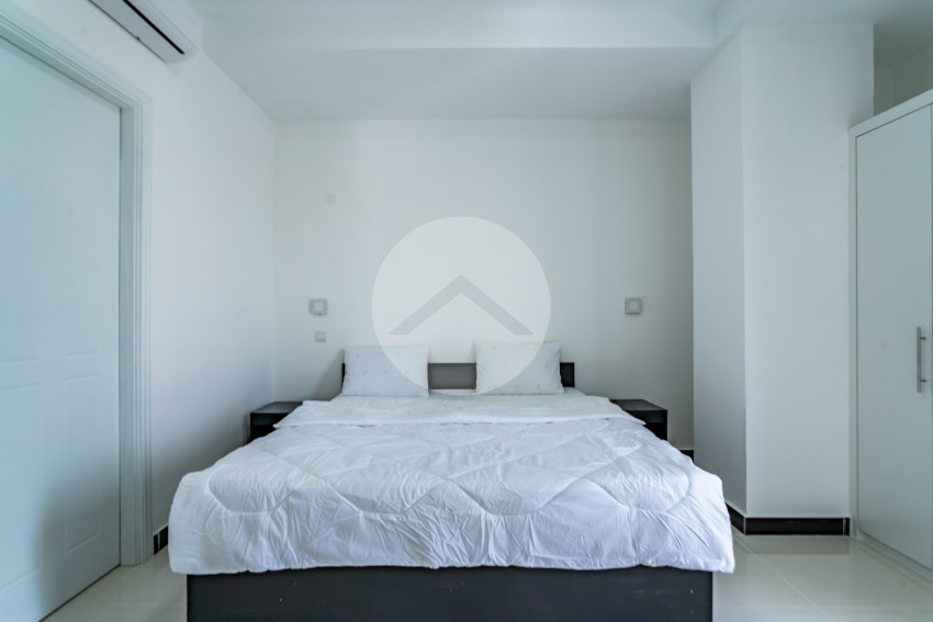2 Bedroom Serviced Apartment  For Rent - Tonle Bassac, Phnom Penh