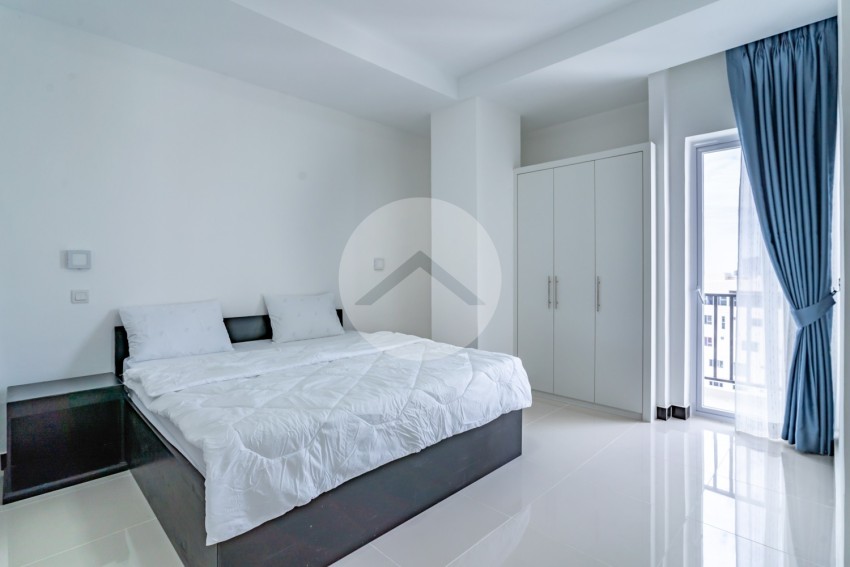 2 Bedroom Serviced Apartment  For Rent - Tonle Bassac, Phnom Penh