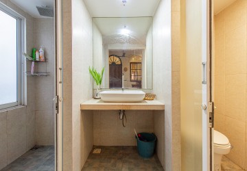 2 Bedroom Apartment For Rent - Night Market, Svay Dangkum, Siem Reap thumbnail