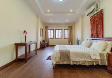 2 Bedroom Apartment For Rent - Night Market, Svay Dangkum, Siem Reap thumbnail