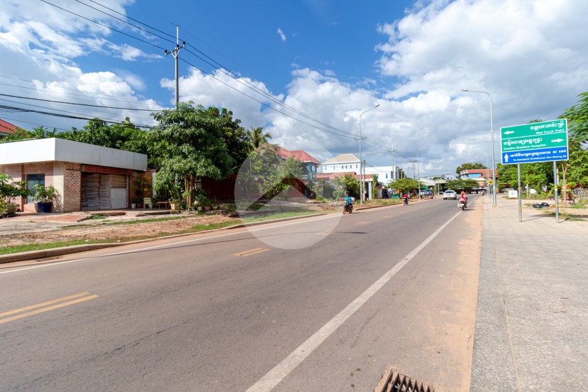 780 Sqm Commercial Land For Sale - Svay Dangkum, Siem Reap