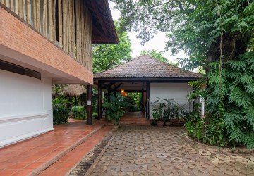 Resort For Rent - Svay Prey, Svay Dangkum, Siem Reap thumbnail