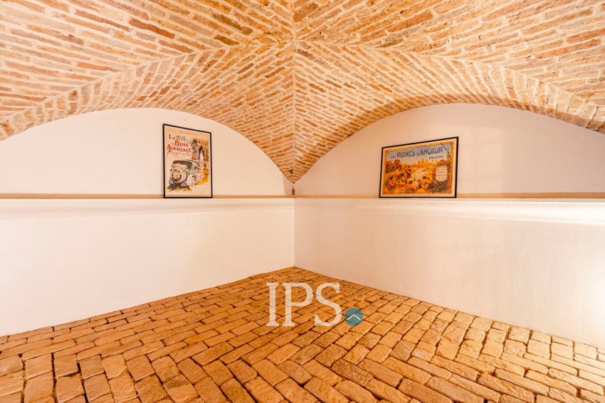 8 Bedroom Boutique Hotel For Rent - Svay Dangkum, Siem Reap