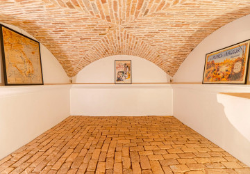 8 Bedroom Boutique Hotel For Rent - Svay Dangkum, Siem Reap thumbnail