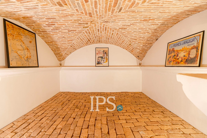 8 Bedroom Boutique Hotel For Rent - Svay Dangkum, Siem Reap