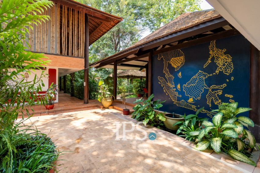 8 Bedroom Boutique Hotel For Rent - Svay Dangkum, Siem Reap