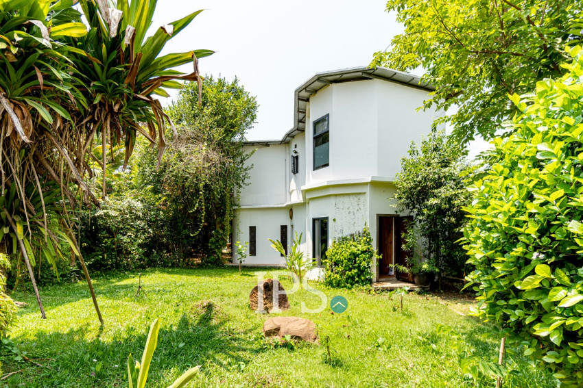 8 Bedroom Boutique Hotel For Rent - Svay Dangkum, Siem Reap