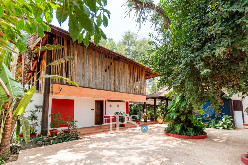 8 Bedroom Boutique Hotel For Rent - Svay Dangkum, Siem Reap