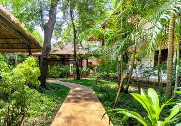 8 Bedroom Boutique Hotel For Rent - Svay Dangkum, Siem Reap thumbnail