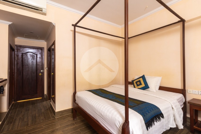 20 Bedroom Hotel For Sale - Slor Kram, Siem Reap