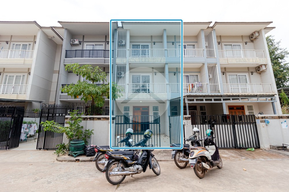 3 Bedroom House For Rent - Svay Dangkum, Siem Reap
