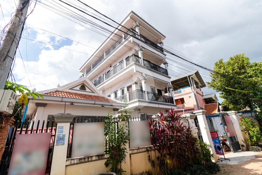 11 Bedroom Guesthouse For Rent - Night Market Area, Svay Dangkum, Siem Reap