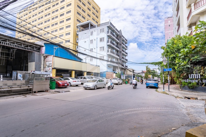 948 sqm Land For Sale - Psa Derm Tkov, Phnom Penh